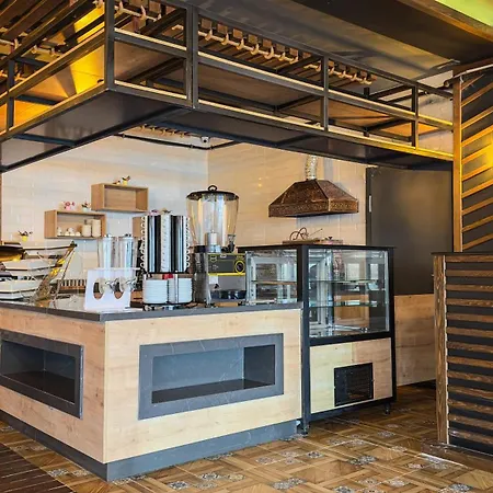 Hotel Kaya 4*
