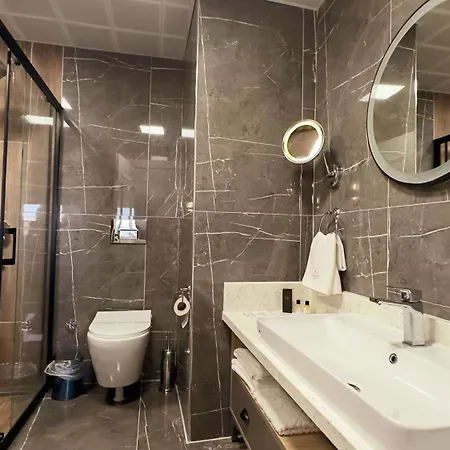 Kaya Hotel