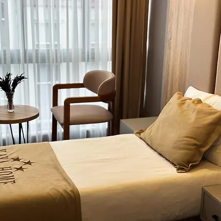 Kaya Hotel